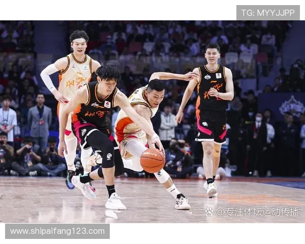 胜同曦发布会：格兰谈防守阿不都总结不足